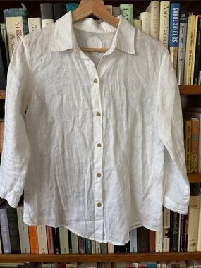 White linen button up SM